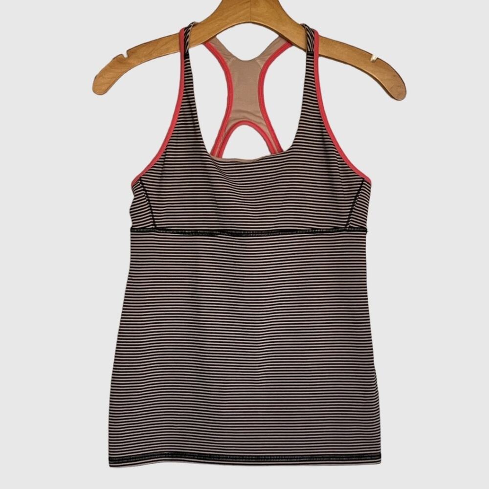 Lululemon Get Fit Keyhole Tank w/Shelf Bra - Picture 2 of 16